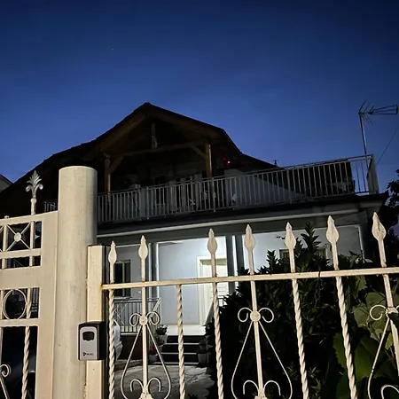 2bedroom Apartment,free Parking 06 Apartament Kamez