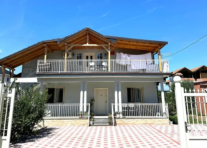 2bedroom Apartment,free Parking 06 Apartament