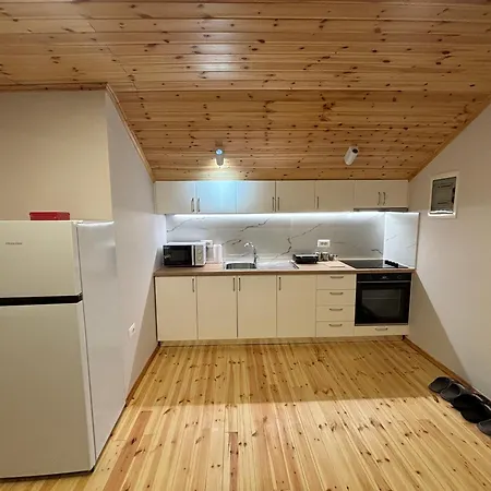 Appartement 2bedroom Apartment,free Parking 06