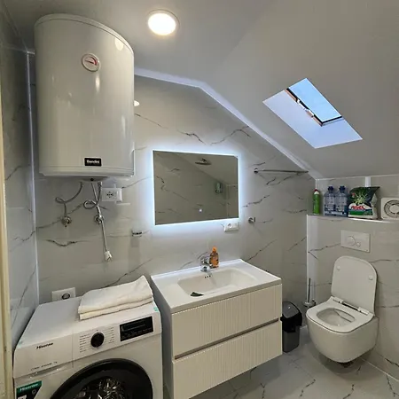 Διαμέρισμα 2bedroom Apartment,free Parking 06 *